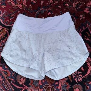 Lululemon Speed Up High Rise Lined shorts 4”